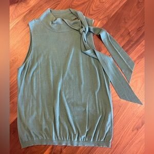 Ann Taylor green sleeveless top